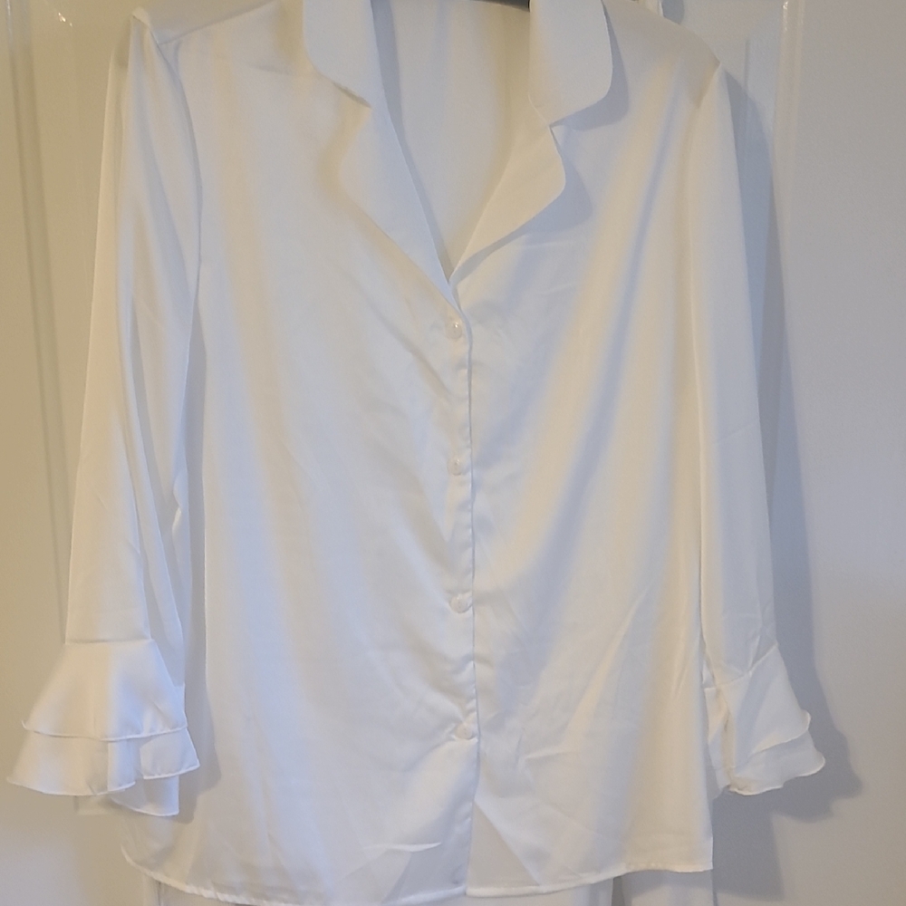 SHEIN White Ruffle Sleeve Pajamas And Ruffle Sleeves And Ruffle Pants